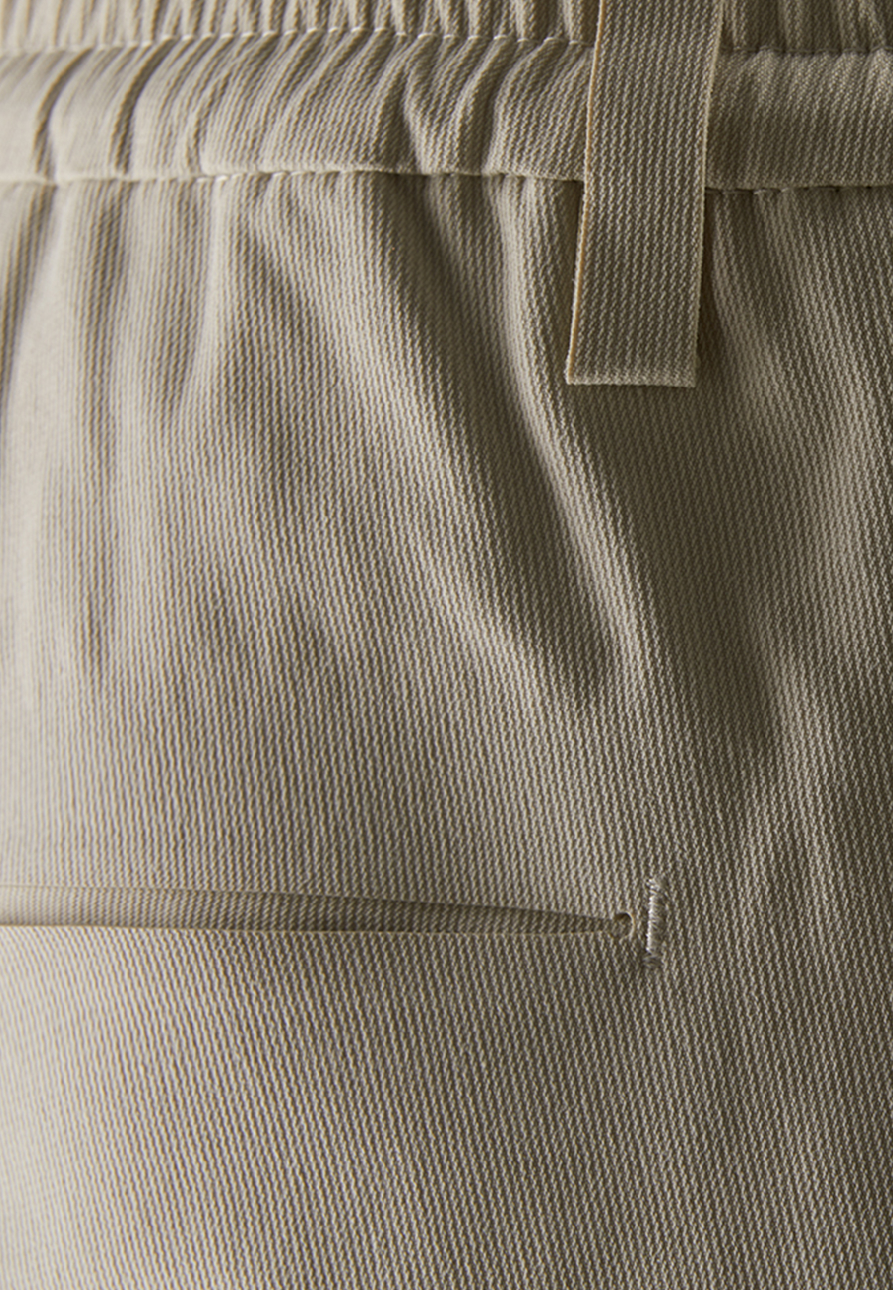 RACE EDITION TECH PANT