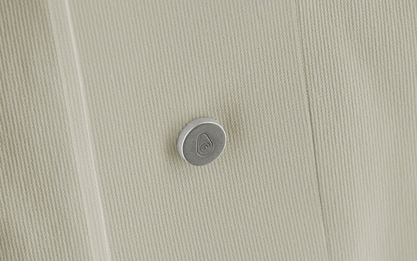 RACE EDITION TECH SHIRT