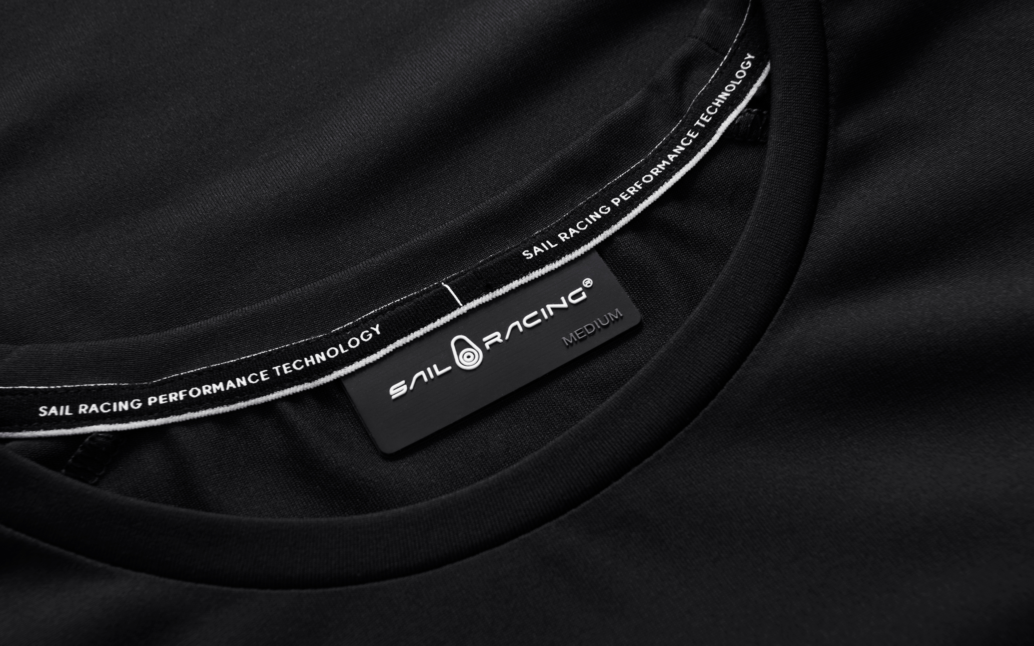 SWITZERLAND SPRAY TECHNICAL TEE