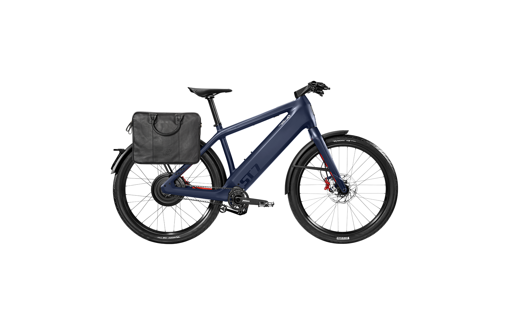 ST7 Alinghi Red Bull