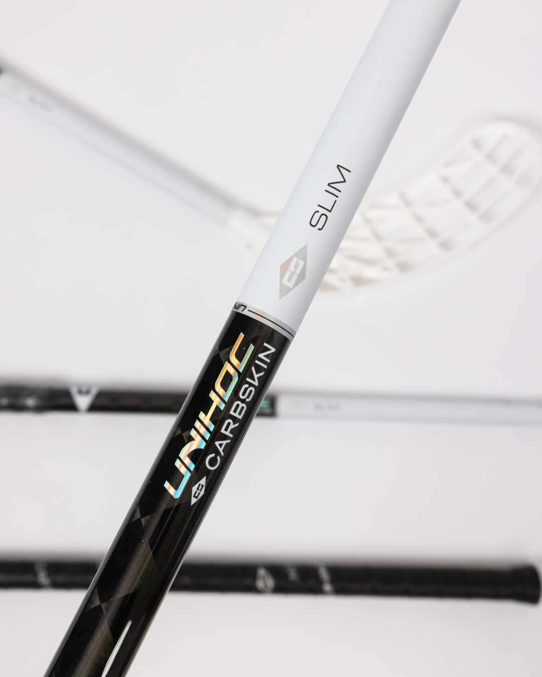 STICK UNILITE CARBSKIN SLIM TITAN 26 WHITE